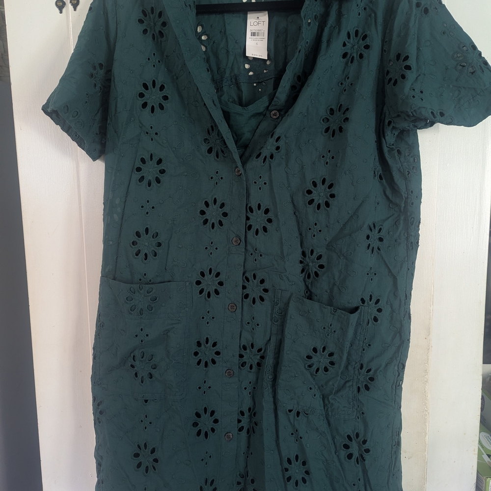 Loft Women's Green Eyelet Top